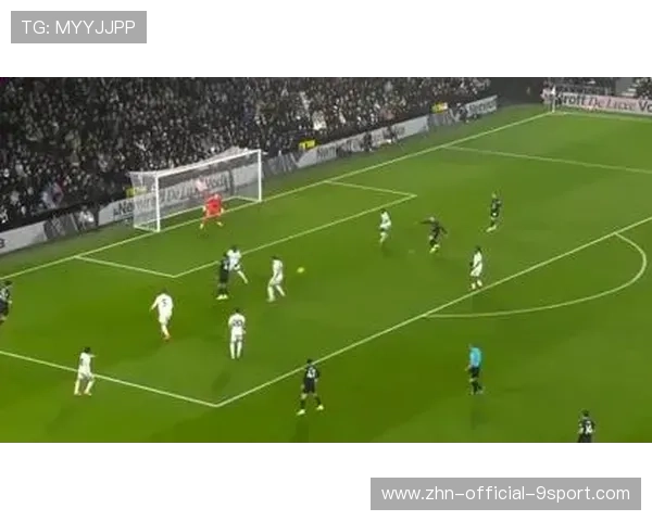 哈兰德禁区抢点破门延续进球纪录