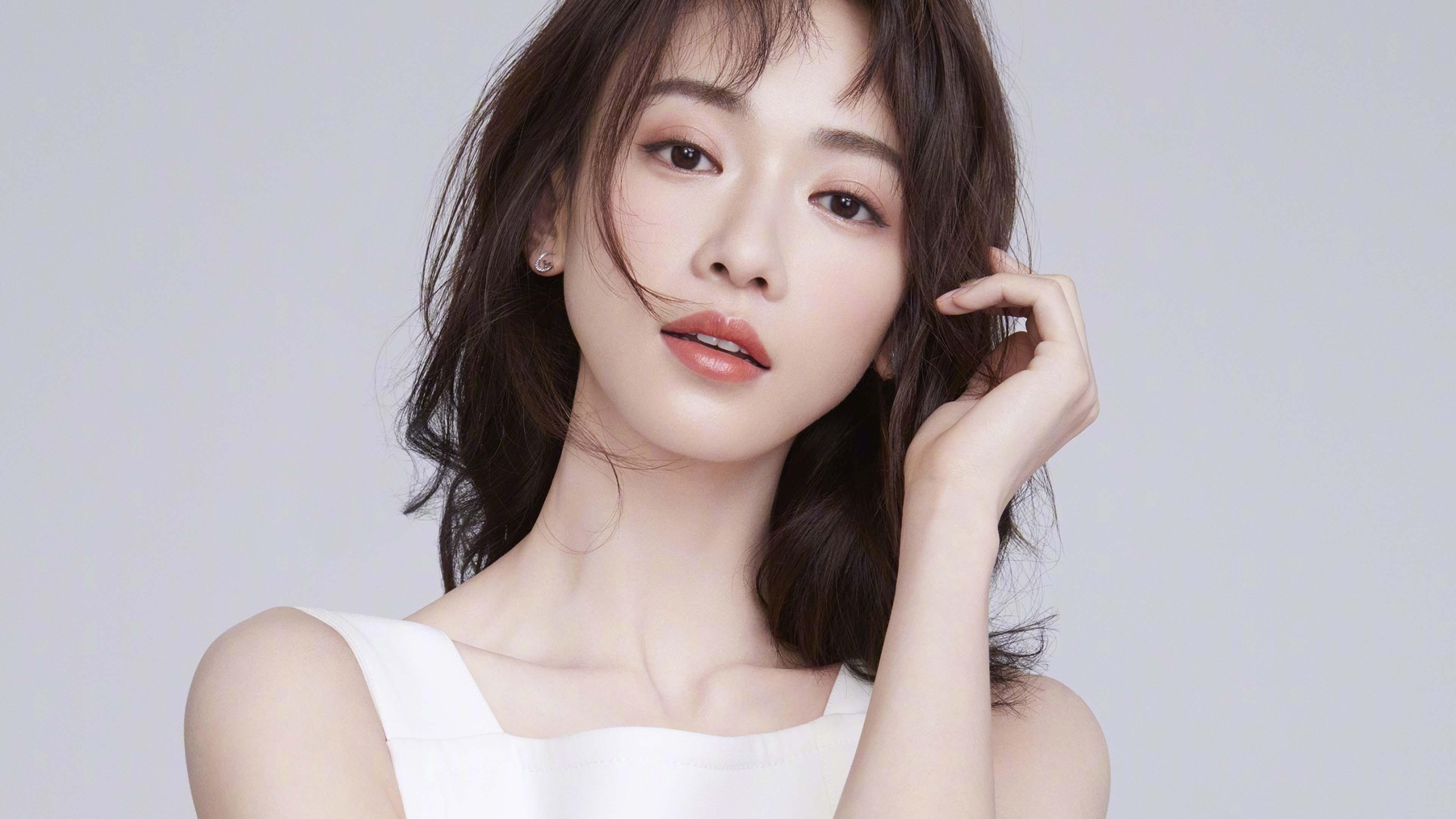 亚洲杯中国足球逆袭 球迷感叹球队进步明显,中国足球队亚洲杯亚军阵容